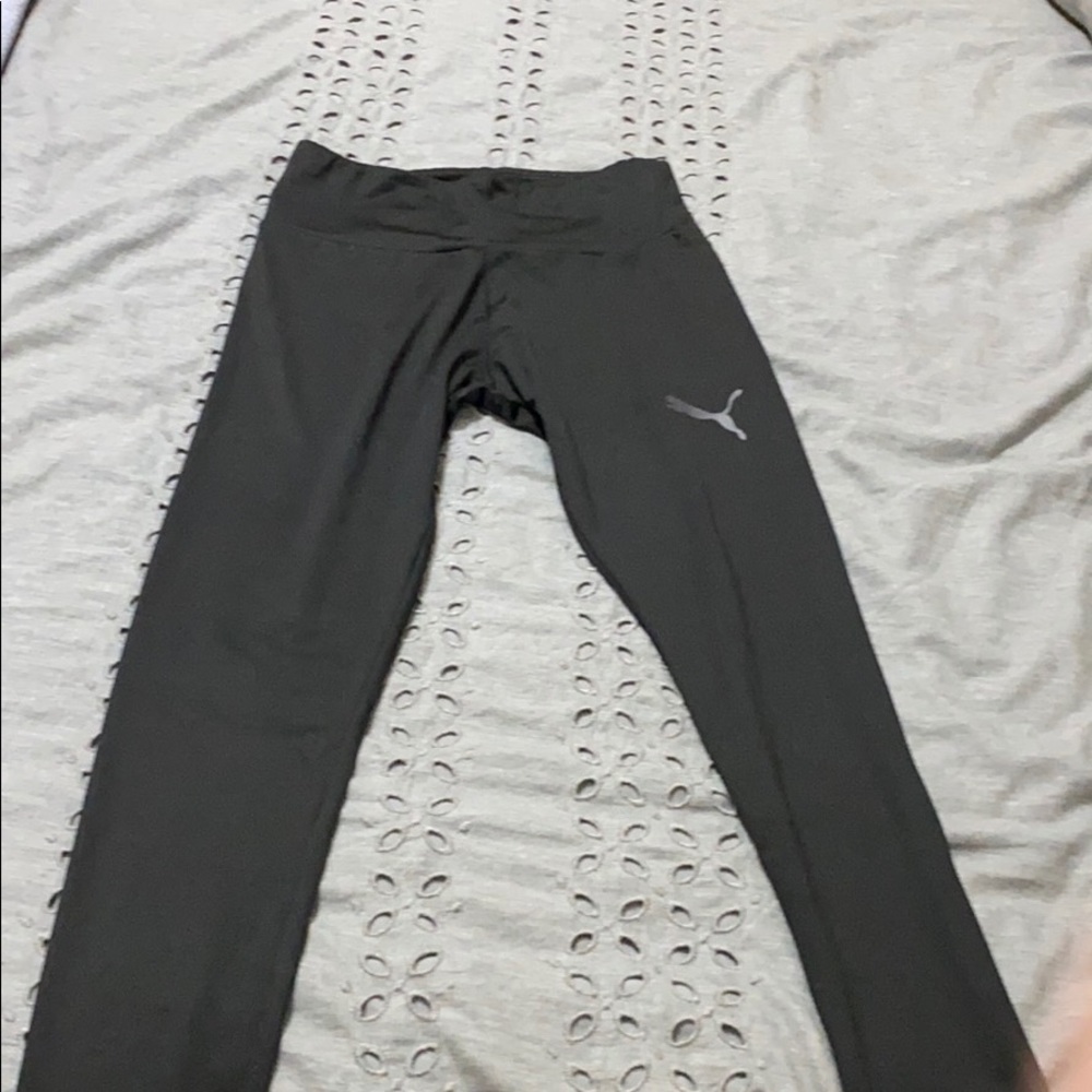 Women’s active leggings